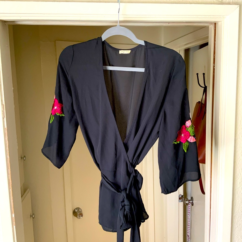 Lily White Blouse Size L
